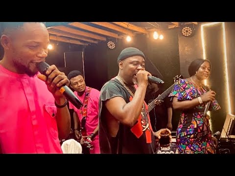 ILEYA DANCE PARTY WITH AWESOME BAND AT KARDELEXX LOUNGE