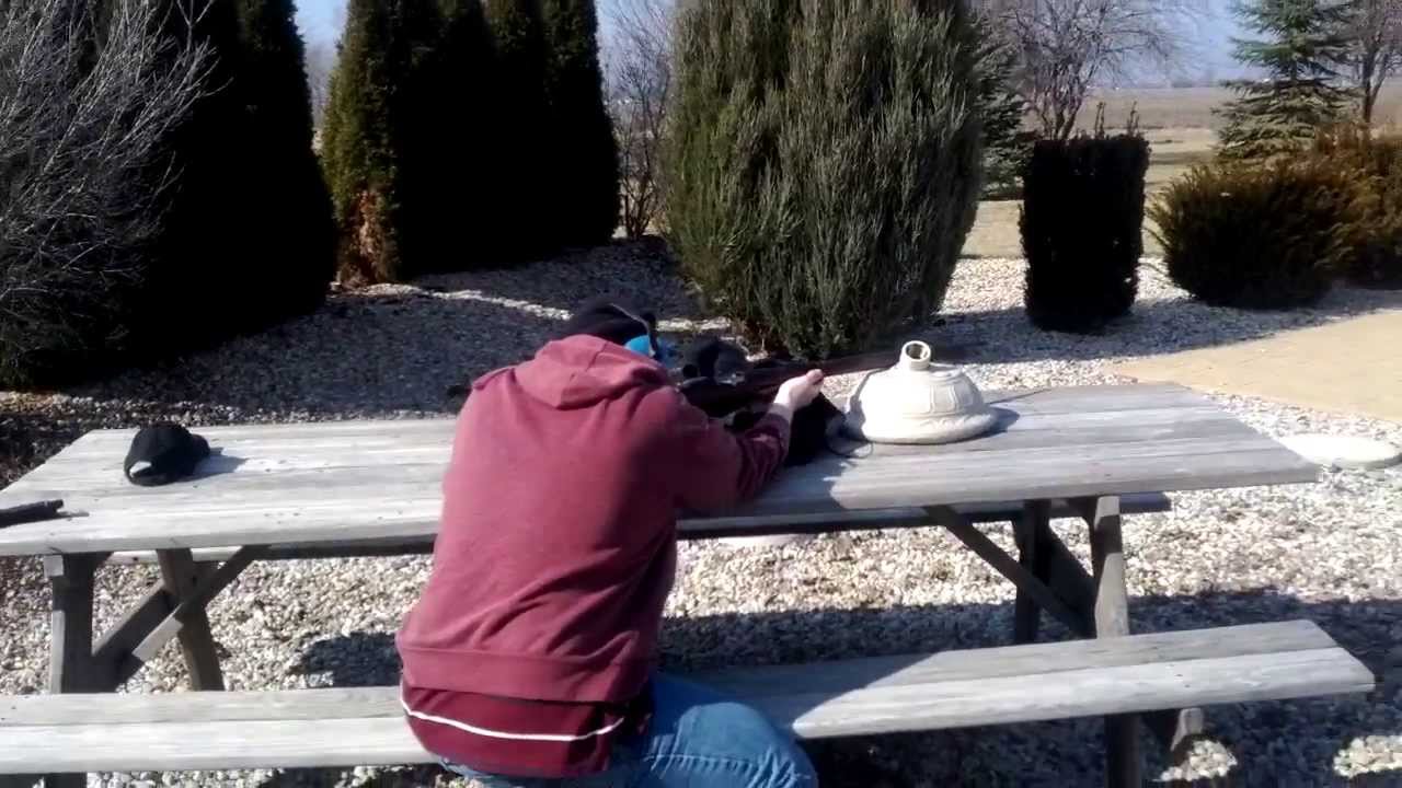 ilkov zirkle shooting a mosin nagant