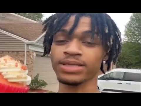 im bout to fuck this cupcake