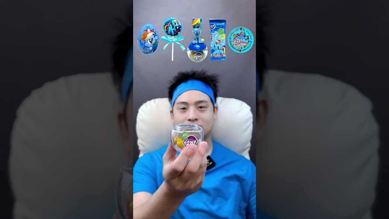 Immersive snacking My Little Pony Rainbow Dash series