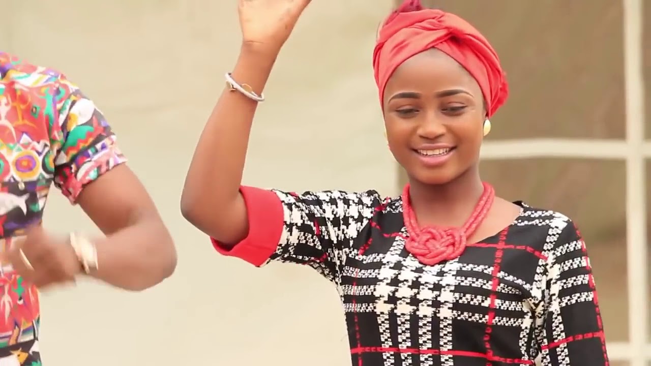 IN ANA DARA WAKA Hausa Song