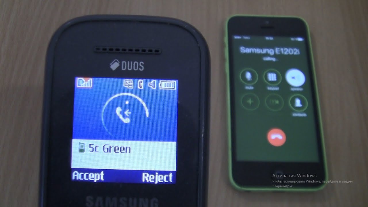 Incoming call & Outgoing call at the Same Time Iphone 5c Green +Samsung E 1202 I