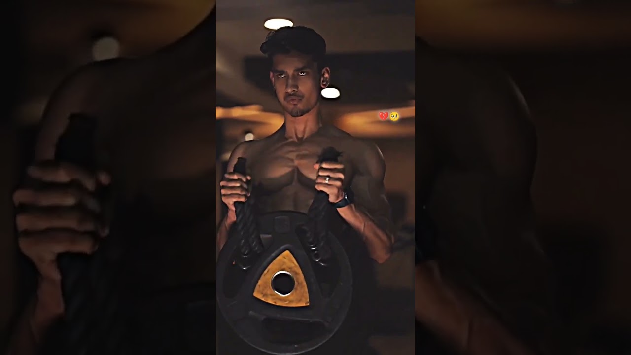 Indian teen is muscular and sexy 💪💦