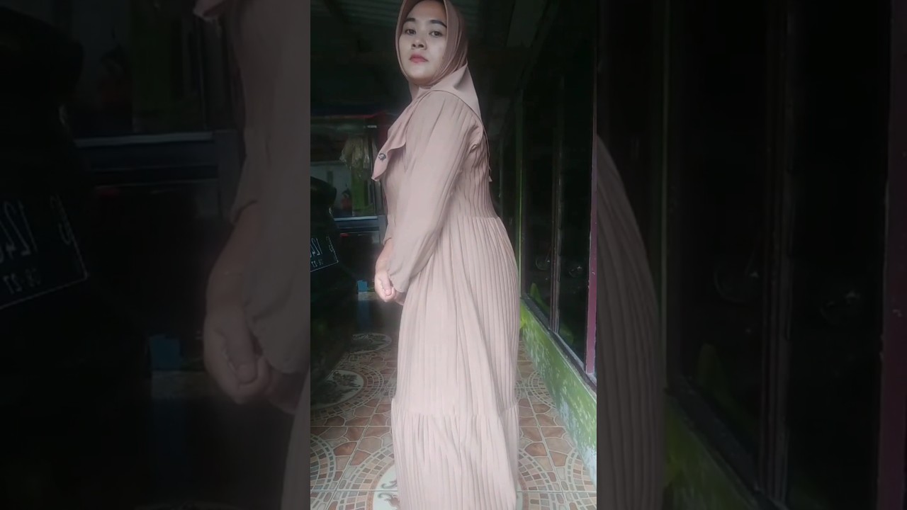 indonesian hijab tiktok girl farts 💨💨 #fart #farts #farting #gassy