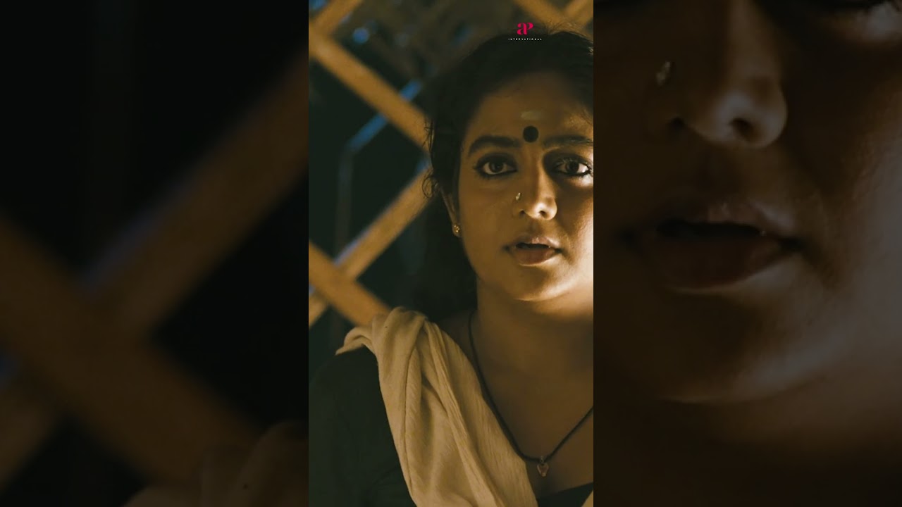 Ineya wants to be alone with Lal #Ayaal #lal #iniya #lena #mamukkoya #indranscomedyscenes