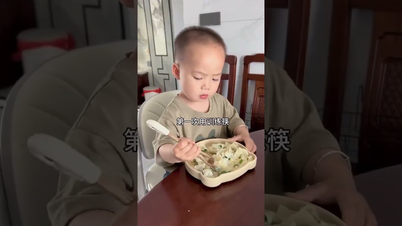 Çinli bir anne, 2 yaşındaki çocuğunun sabah rutinini paylaştı.
