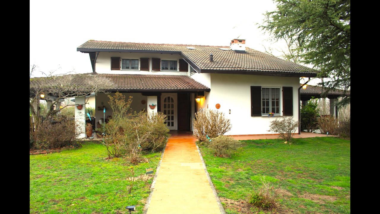 InstaHome - Agrate Conturbia (NO), vendita villa con piscina