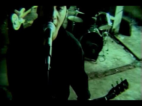 INYECTORES - 'Bombardero' | Videoclip oficial #Remastered
