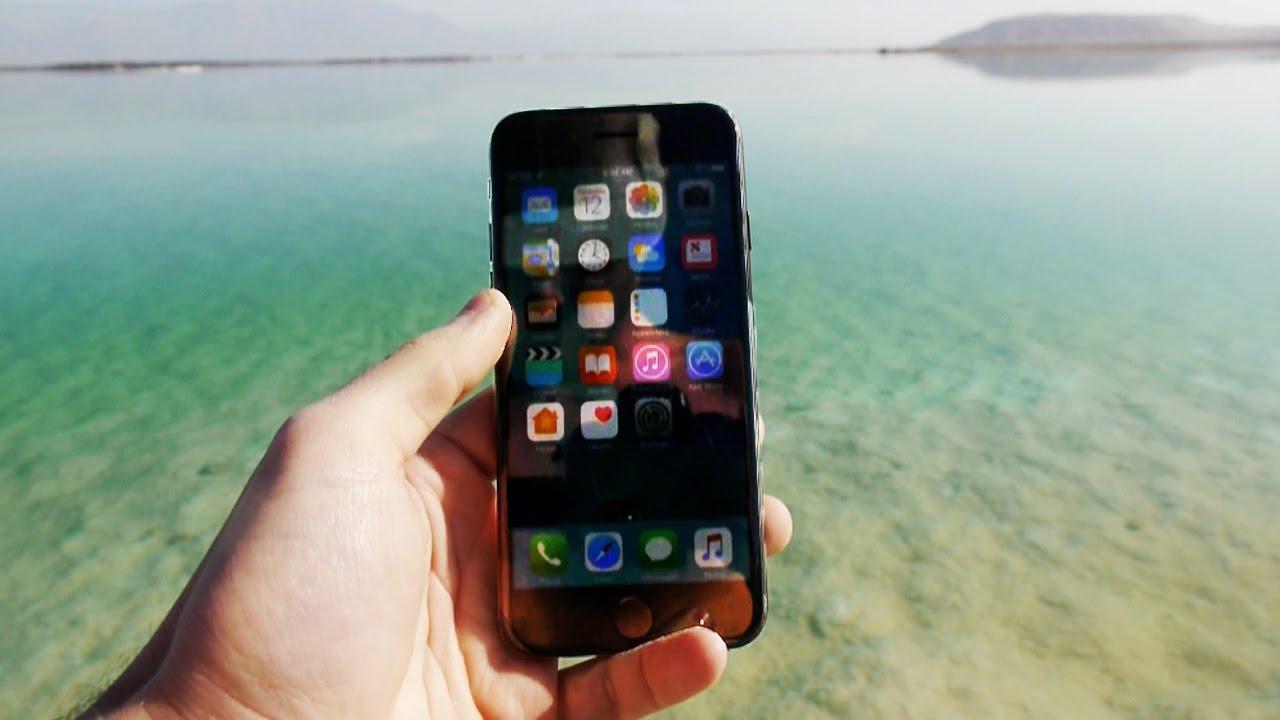 iPhone 7 in Salty Dead Sea for 24 Hours - Will it Survive?