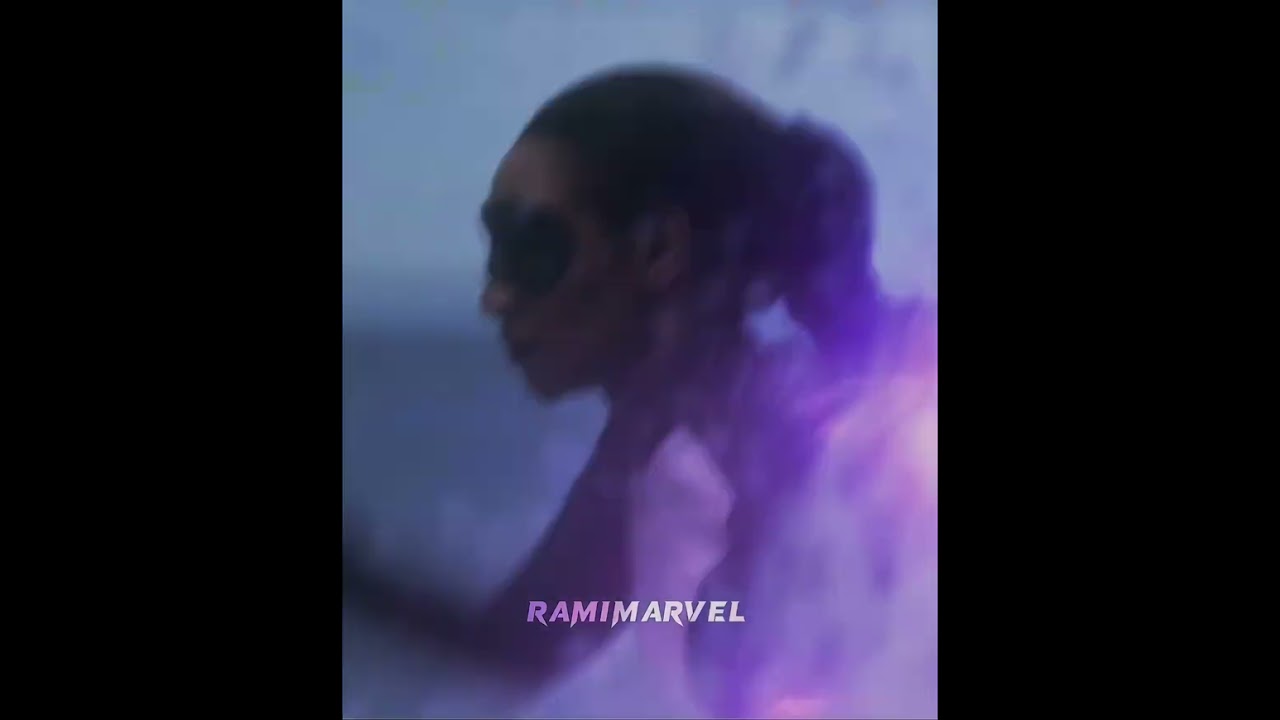 Iris running on water vs Barry #short