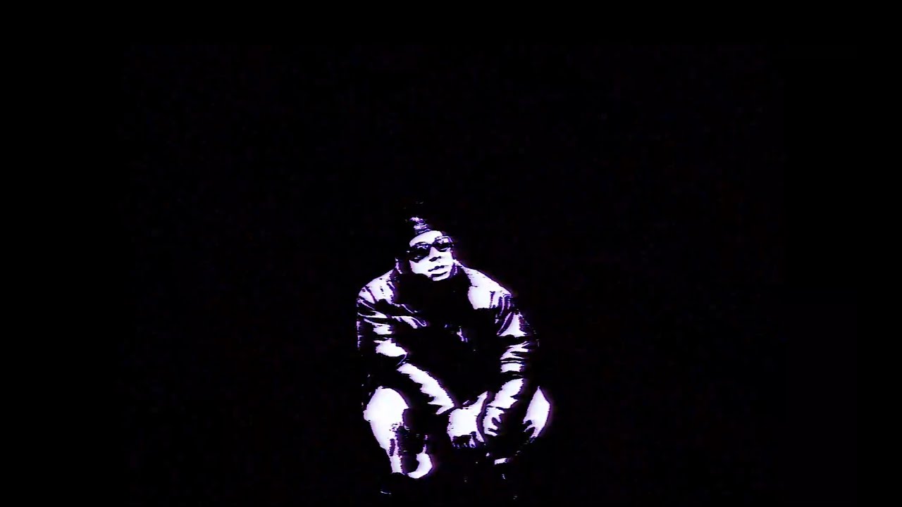 IsiahCozy - Hold Me Tight (Official Visualizer)