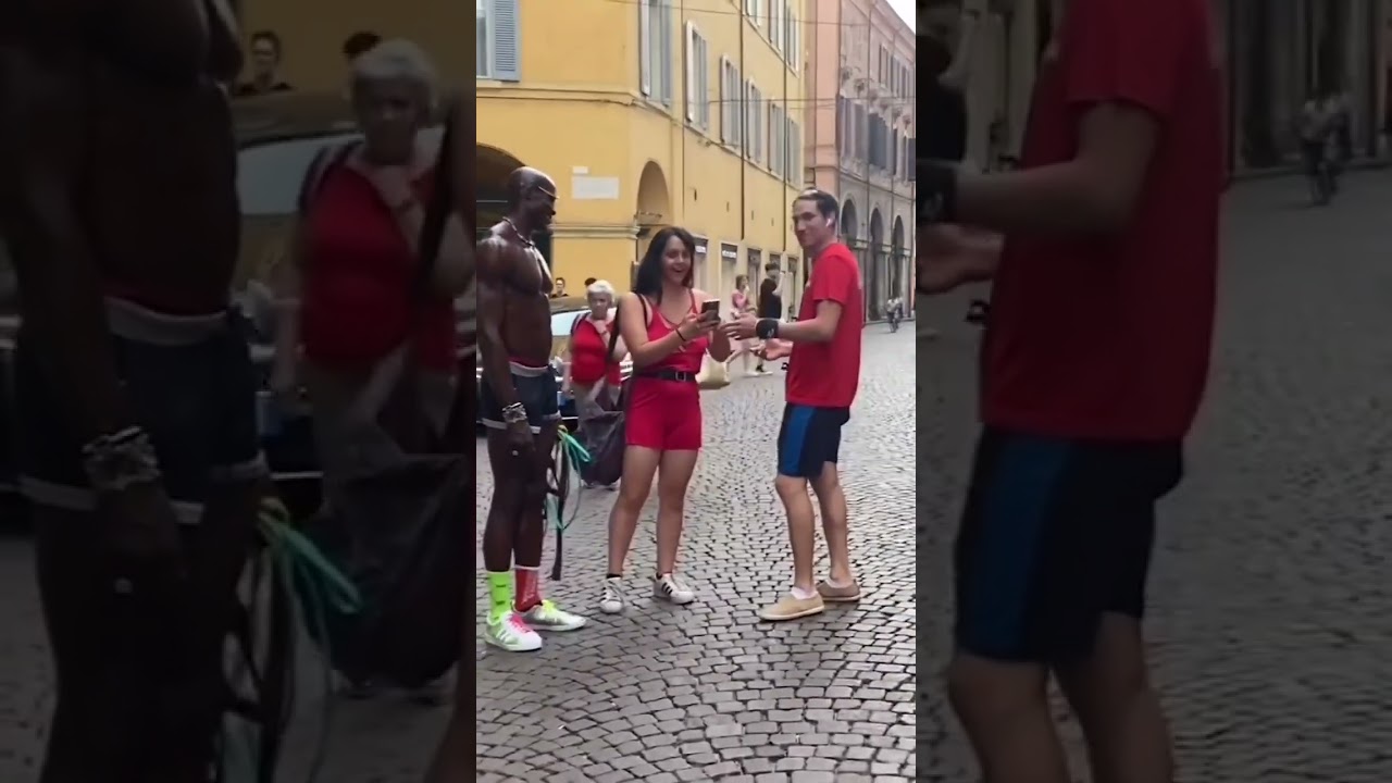 Italian Cuckold boyfriend can be only a good cameraman! 😘♠️🔥🤘🏿🐂😈