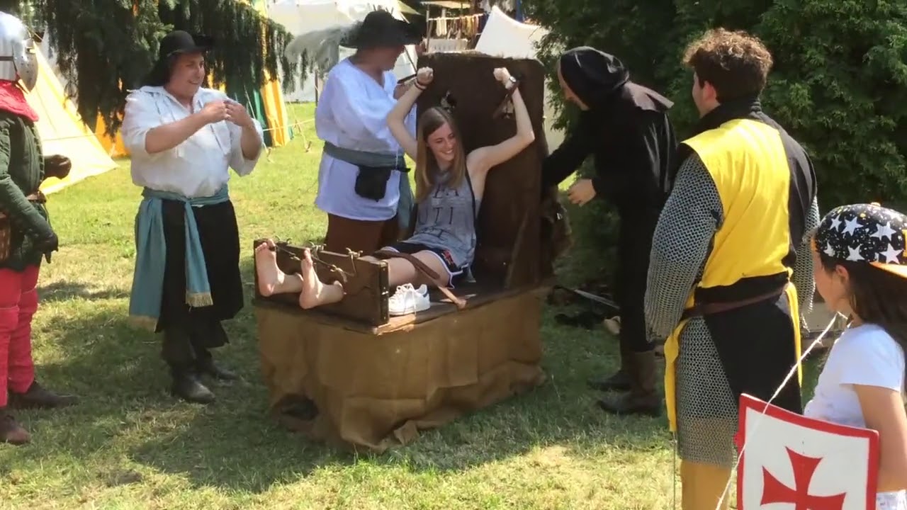 italian renfaire tickle 25