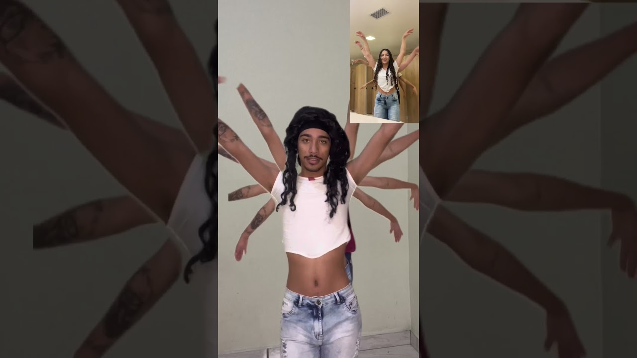 JÁ QUE NÃO TINHA AMIGAS PRA FAZER ESSA COMIGO JKKKKKKKK