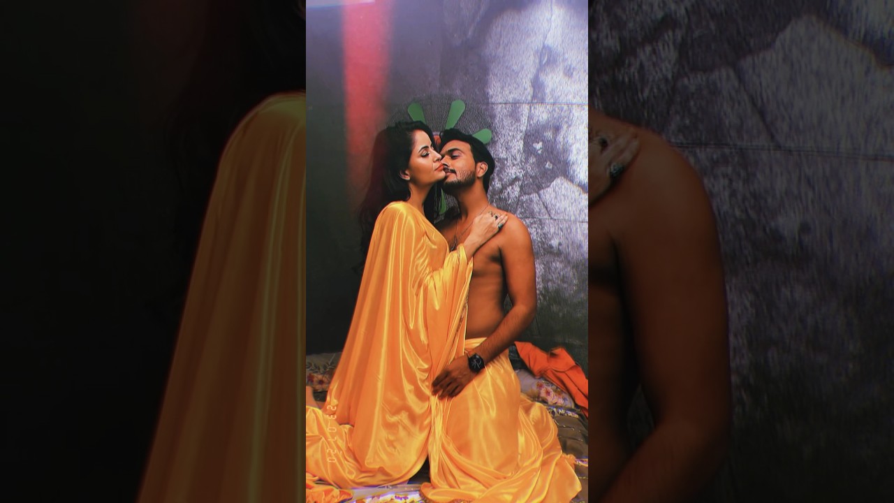 Jab Maine gaurav k sath jabardasti pappi ki …  #gehanavasisth #shooting #bts #love