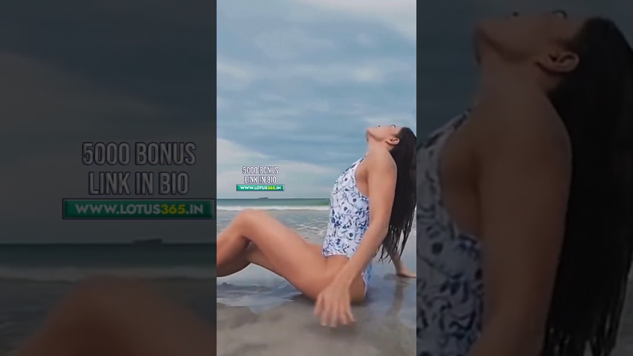 Jacqueline  fernandez Hot bikini viral video 🥶🥵