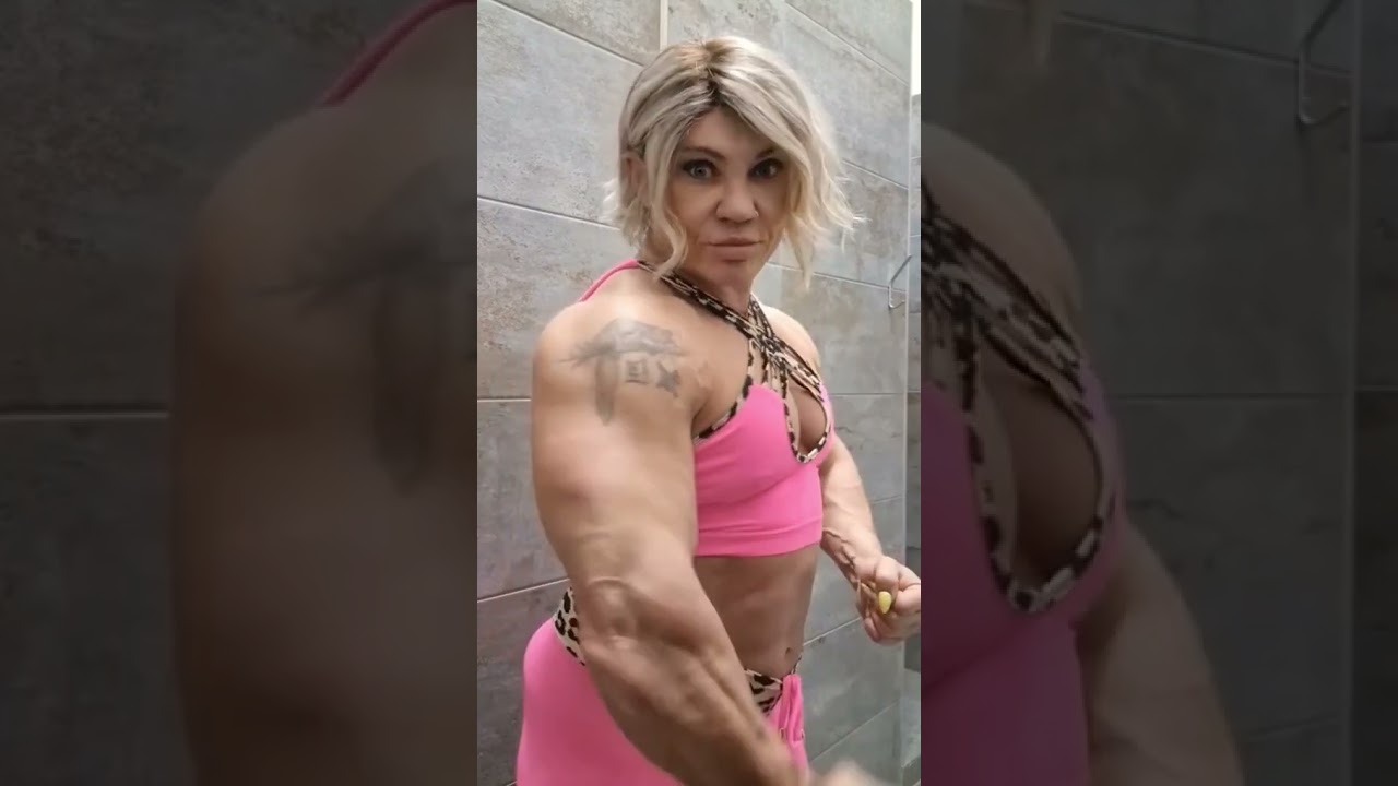 Jacqueline Fuchs I like her muscles 😍😍 #femalebodybuilding #bodybuilding