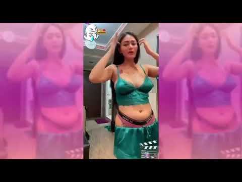 JAGOAN YANG PALING KALIAN TUNGGU NIH DHEHANY QUEEN LIVE TENGTOP BIKINI SAMPAI BUG1L   QQCuan