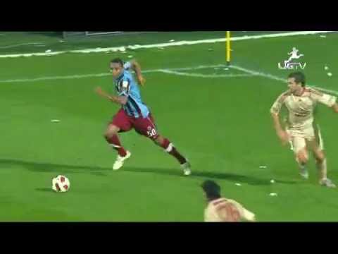 Jaja dan Ronaldinho Hareketi