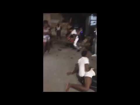 Jamaican Daggering Has No Limits!