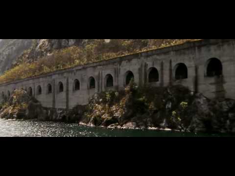 James Bond - Quantum of solace opening (HD!)