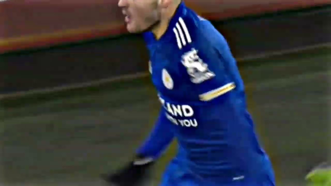 Jamie Vardy breaking the Corner Flag|4K Clip|Free to use