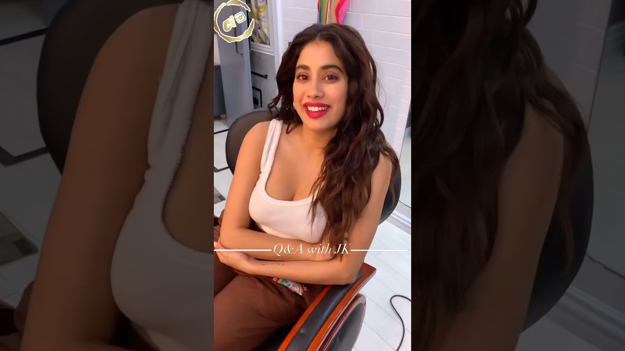 Janhvi Kapoor Hot QnA 🔥 🥵 😍  #janhvikapoor #bollywood #actress #cleavage #nipslip