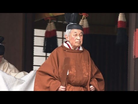 Japan's Emperor Akihito kicks off abdication day in ritual