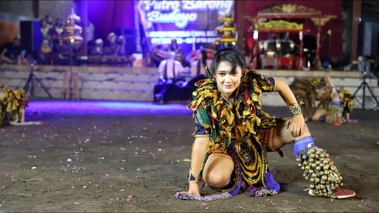 Jathilan Putro Barong Budoyo   Gedruk Ndalem Kaponggenan ft Srikandi Gedruk