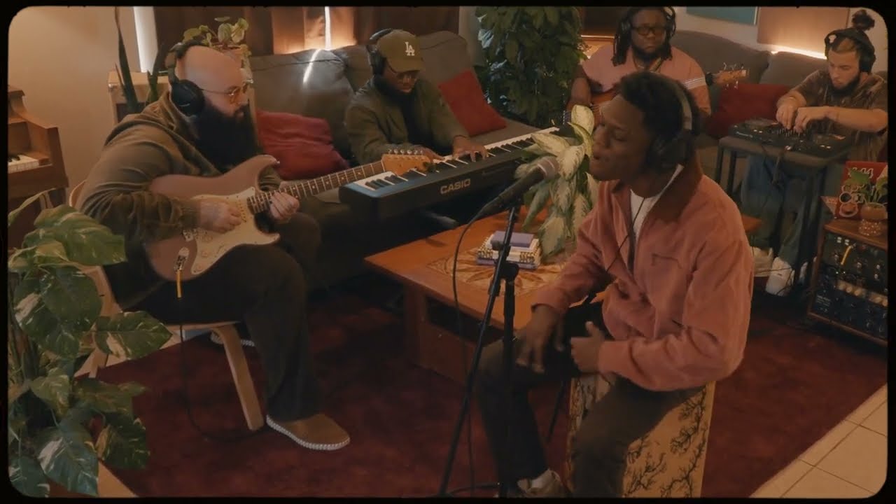 Jay Safari - In Love with Indo Live (Official Video)
