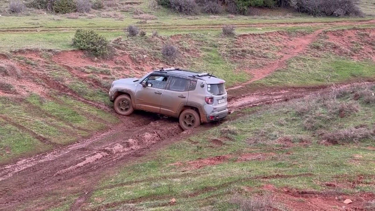 Jeep renegade stuck in the mud…will it make it?