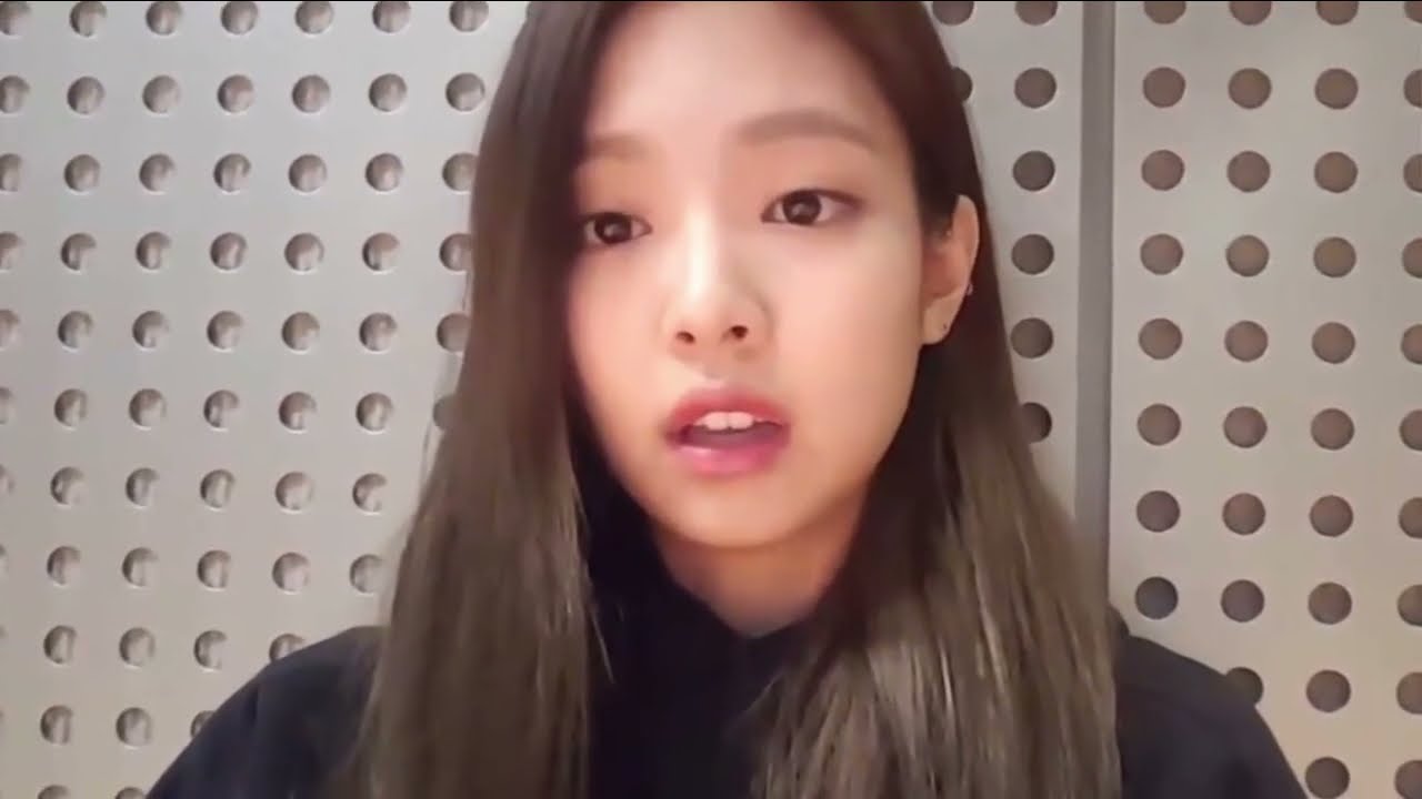 jennie reveals her birthday present for lisa
