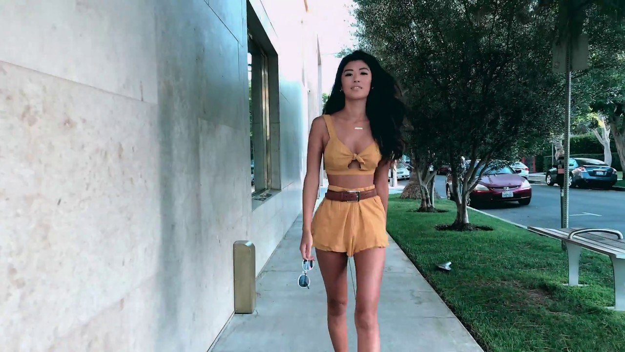 Jennifer Lee Jennleezy Summer Photoshoot