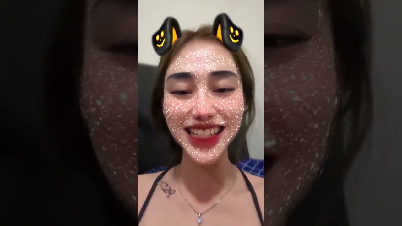 Jessika Intan Live Barbar Itunya Nyembul 9
