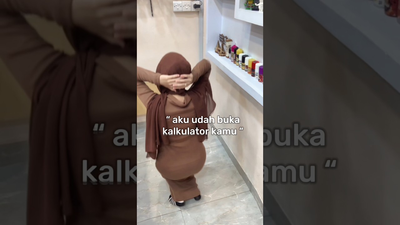 jilbab hot 🥵  #tiktokviral #cewekcantik #goyang #bahan
