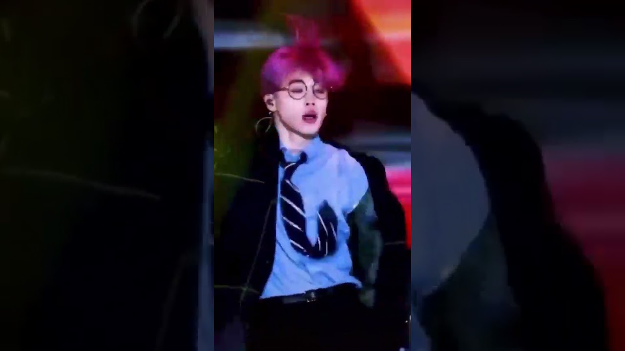 Jimin sneezing 👀😂