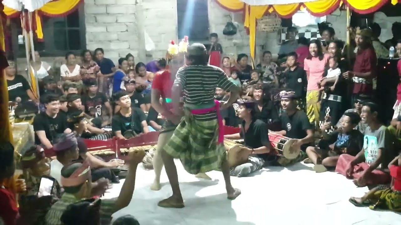 JOGED GANAS pengibing patah tulang