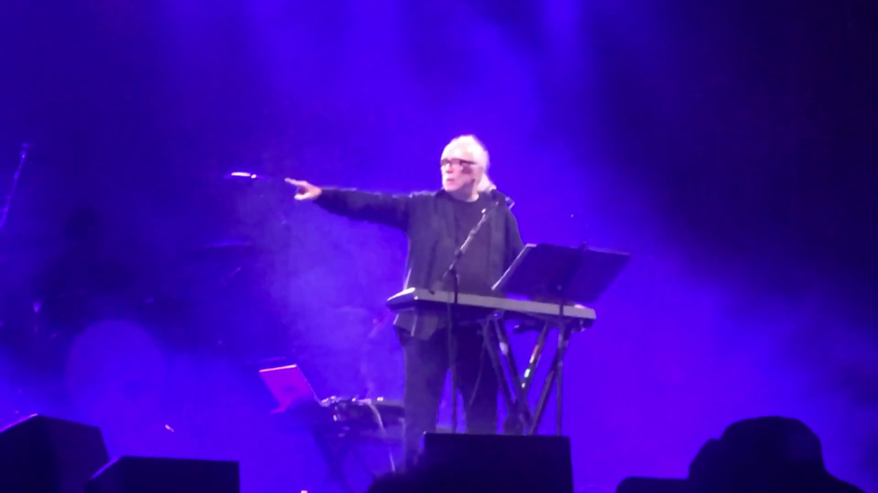 John Carpenter - Halloween Main Theme (Live @AragonBallroom Chicago, IL November 9th, 2017)