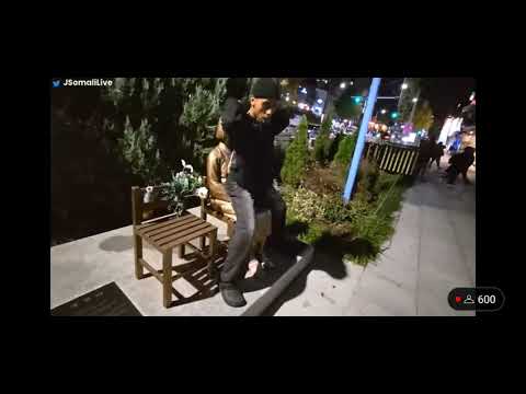 Johnny Ruin #KOREAN GIRL STATUE! @JohnnySomali #johnnysomali #WHATPHOTO #TRENDING #funny