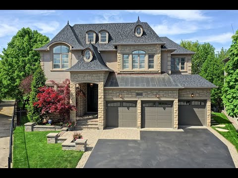Join us on a tour at 3145 Saddleworth Crescent, Oakville - Luxury Real Estate