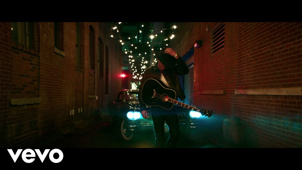 Jon Pardi - Friday Night Heartbreaker (Official Music Video)