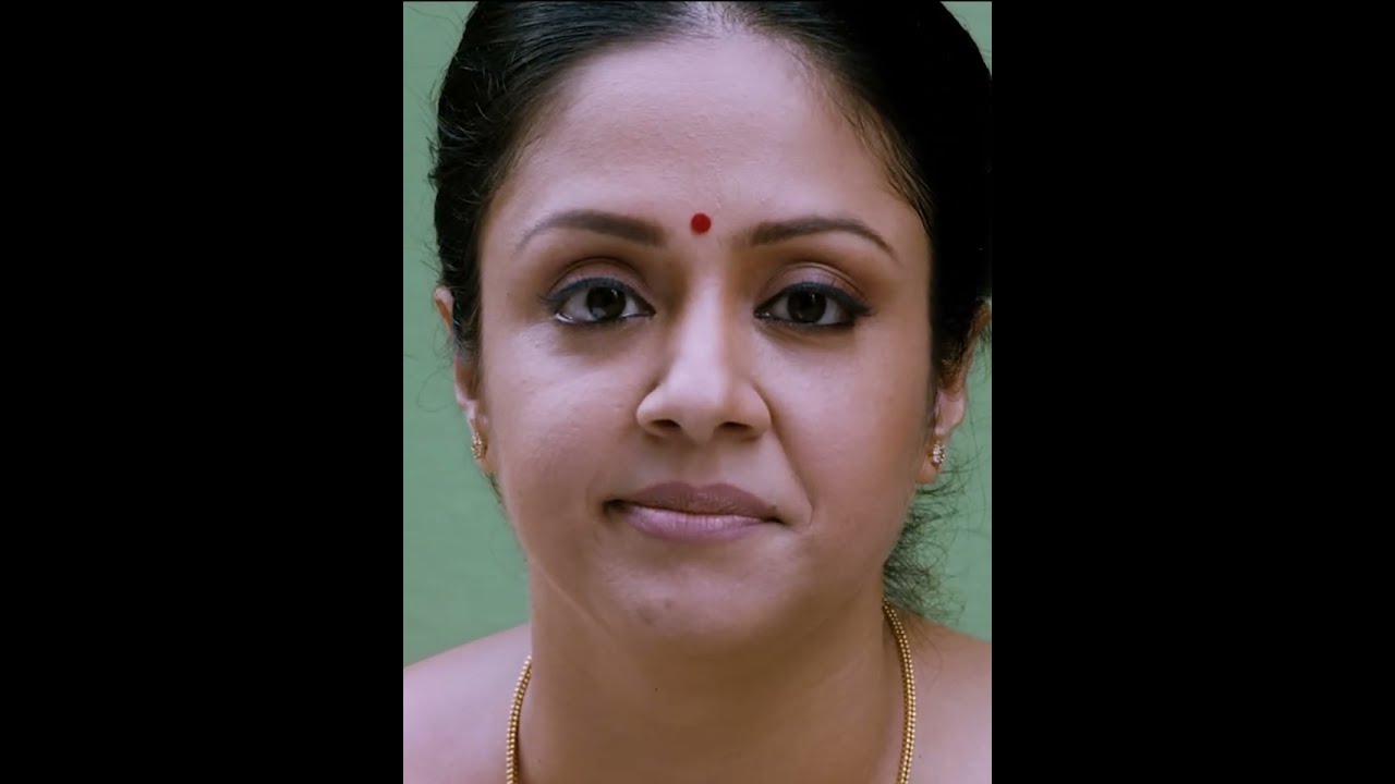 Jothika face closeup vertical in 4k