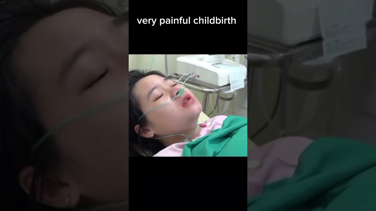 just New born baby। very painful childbirth।#youtubshorts #short #dr Gustavo #doctor #baby @DUNAGROUP_R