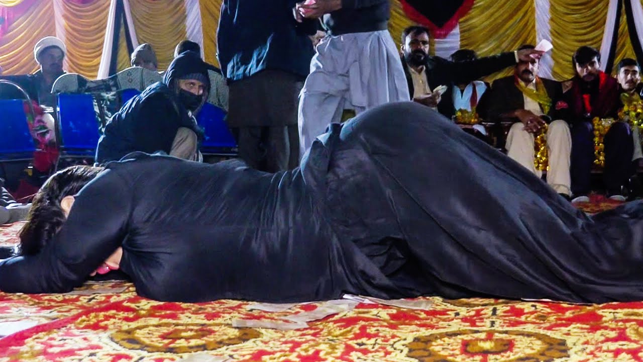 Kaaley Badlan Da Shor, Chahat Baloch Dance Performance 2023
