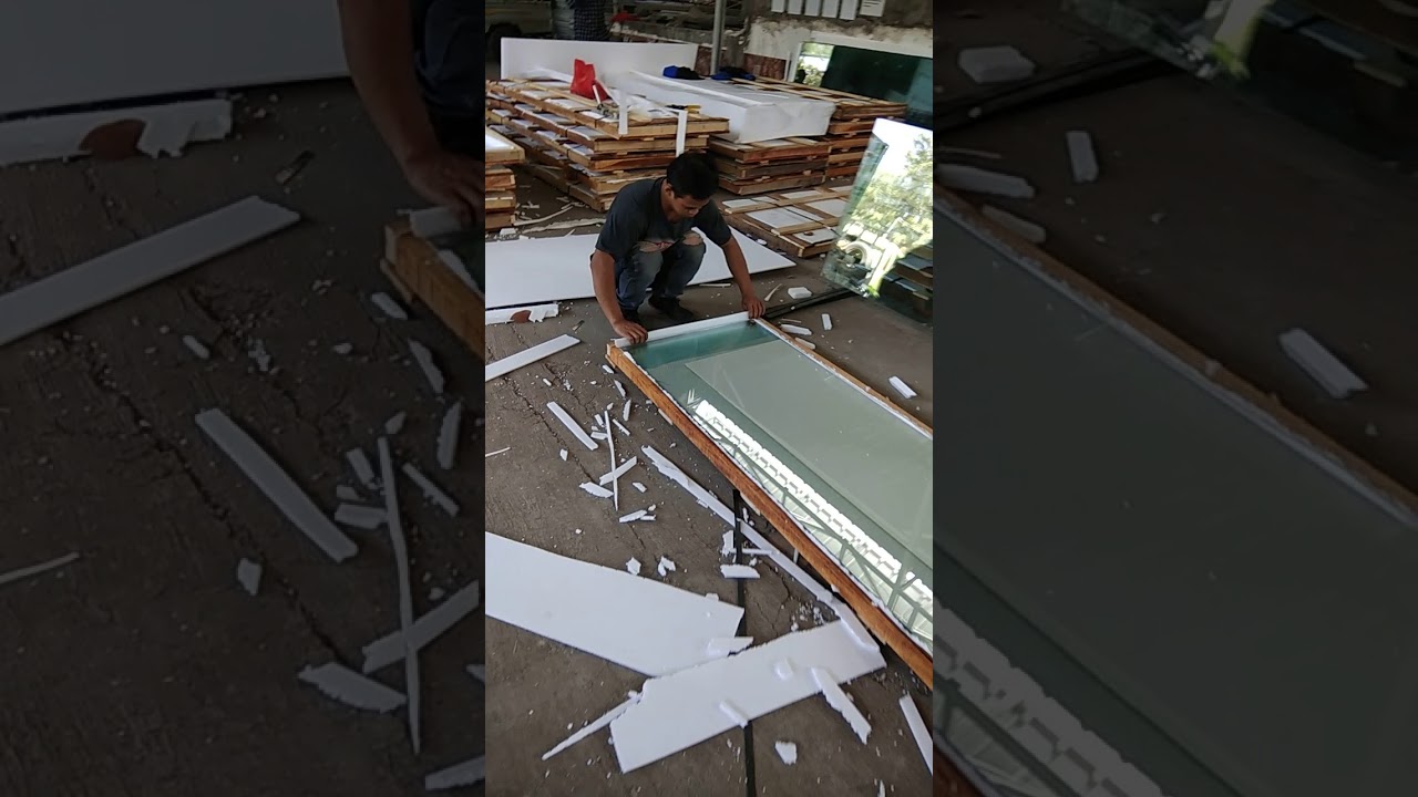 Kaca Tempered Packing Palet Kayu