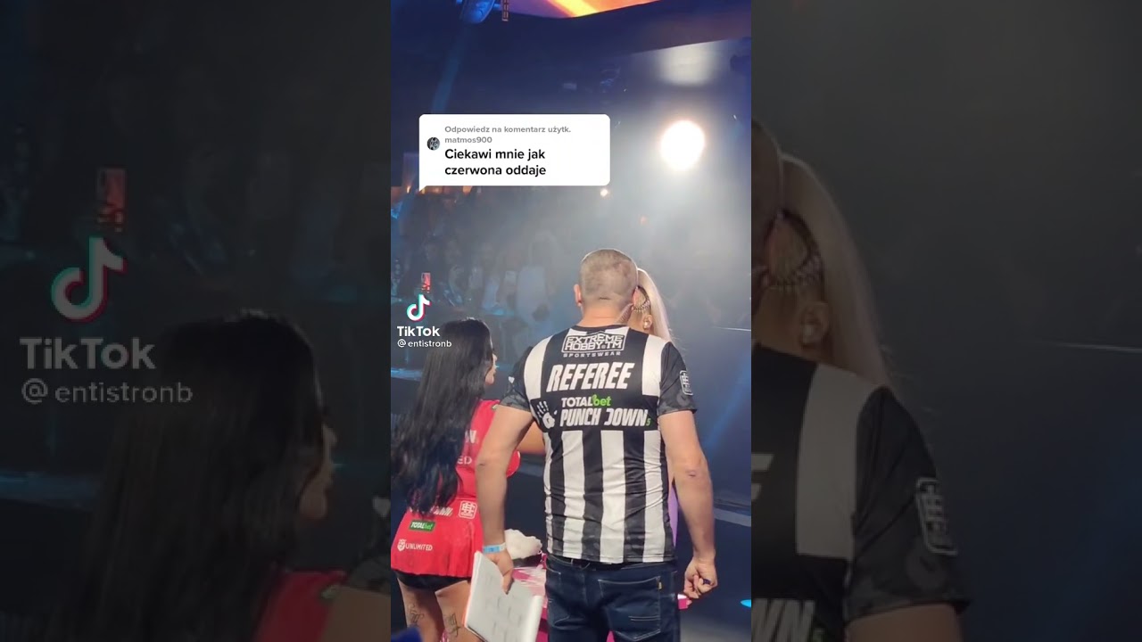 Kadınların Tokat Yarışı Çok Sert Vuruyor 😳😳