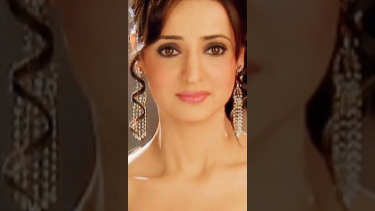 Kahte H Sab Hawa Hawaii🤗Sanaya Irani #ispyarkokyanaamdoon #sanayairani #shortvideo #shorts #short