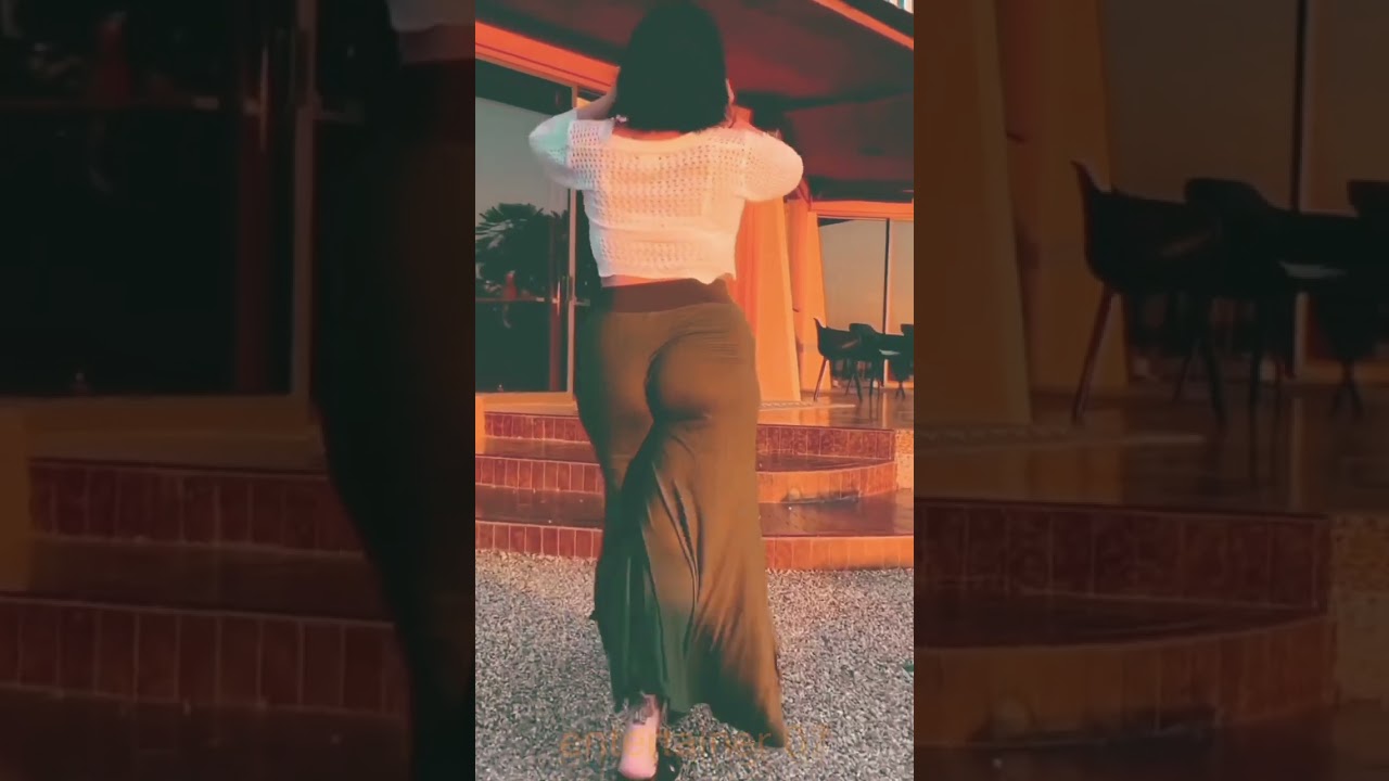 Kajal  back side Just wow www ... #sb #kajol #back #trending shirts #trend #trending #highlights #..