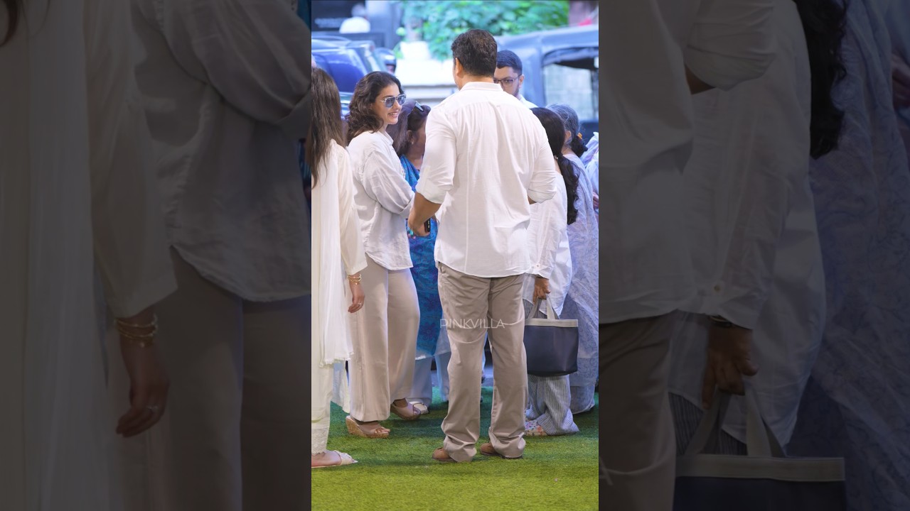 Kajol HUGS Rani Mukerji's Mother At Rono Mukherjee's PRAYER MEET | #shorts #bollywood