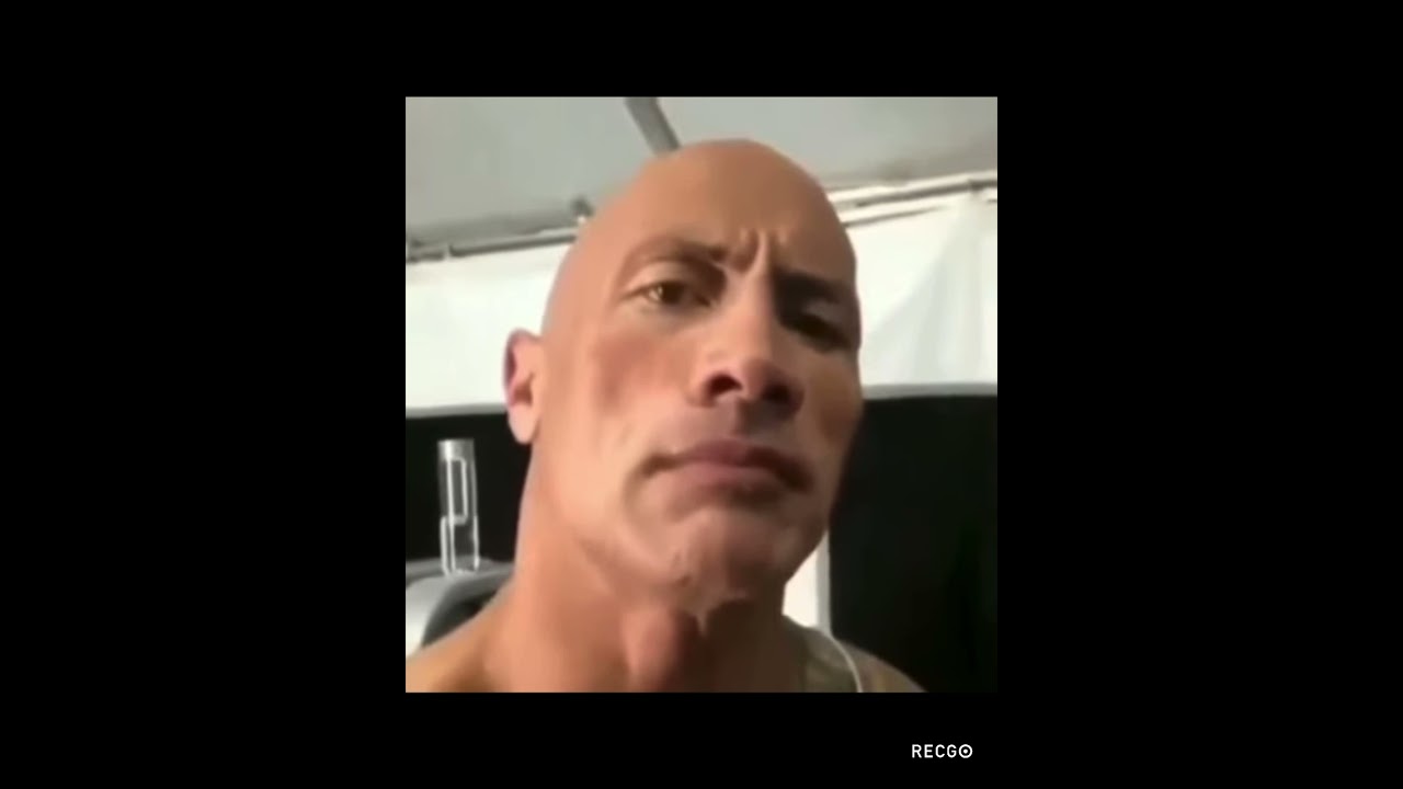 Kameraya Bakiş Atan The Rock